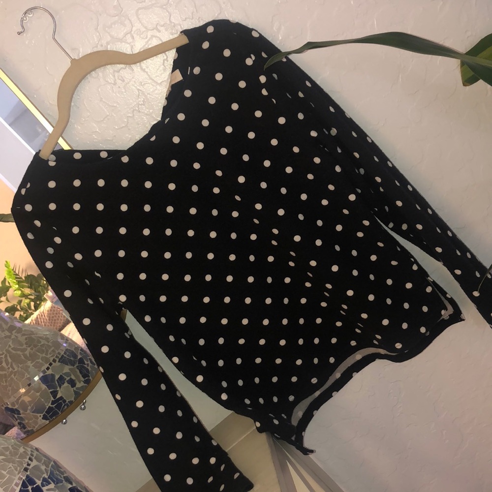 Black and white long sleeve